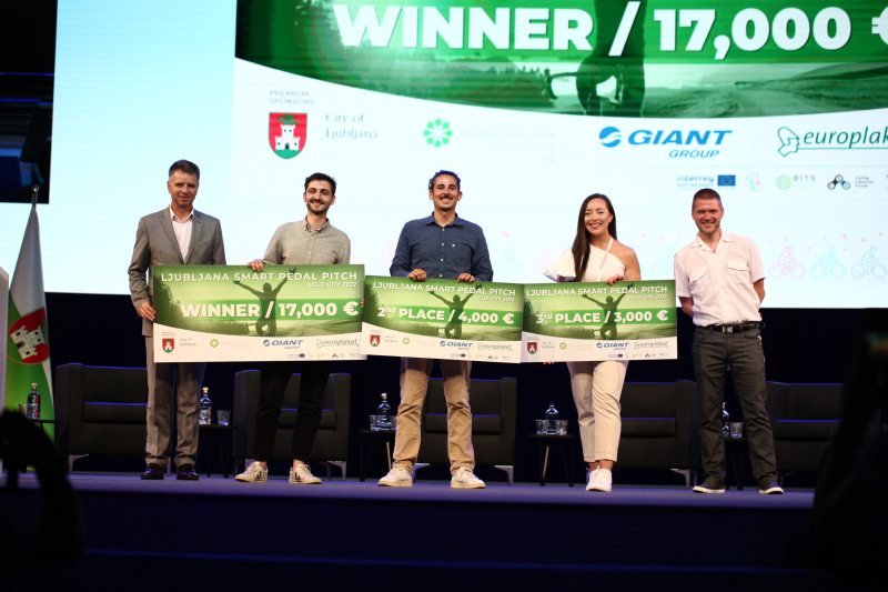 BicyLift je zmagovalna inovativna rešitev tekmovanja Ljubljana Smart Pedal Pitch 2022!
