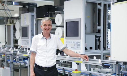 Sensum krepi globalno prisotnost in odpira nove priložnosti v farmacevtski industriji